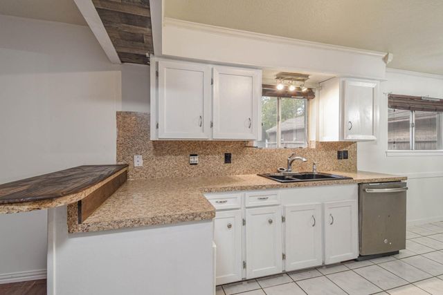 4708 Crepe Myrtle Lane, Pasadena, TX 77505