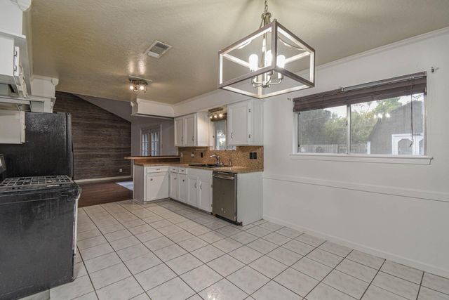 4708 Crepe Myrtle Lane, Pasadena, TX 77505