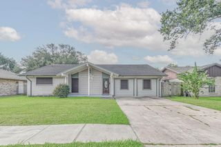 4708 Crepe Myrtle Lane, Pasadena, TX 77505