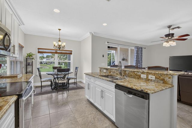 11483 Beacon Pointe Lane, Wellington, FL 33414
