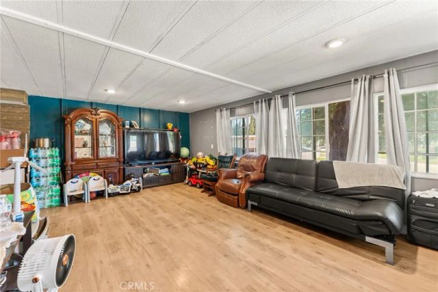 5800 Hamner 519, Eastvale, CA 91752