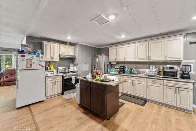 5800 Hamner 519, Eastvale, CA 91752