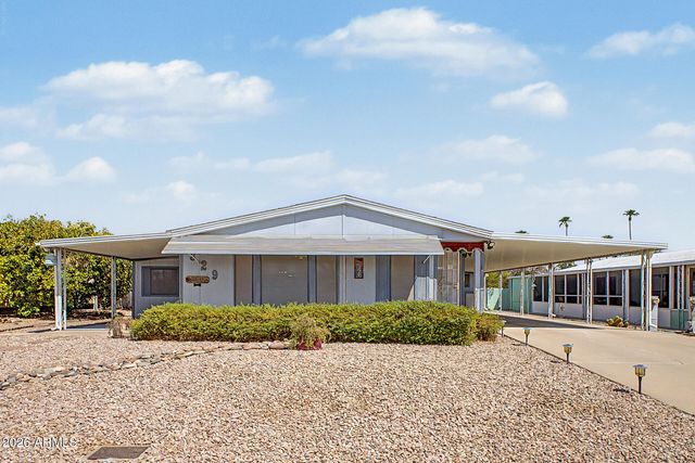 329 S Arroya Circle, Mesa, AZ 85206