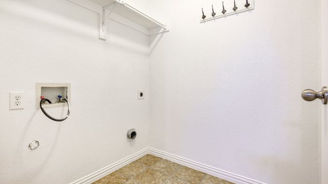 3206 Bedford Road, Bedford, TX 76021