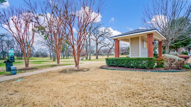 3206 Bedford Road, Bedford, TX 76021
