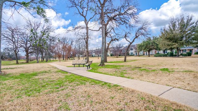 3206 Bedford Road, Bedford, TX 76021