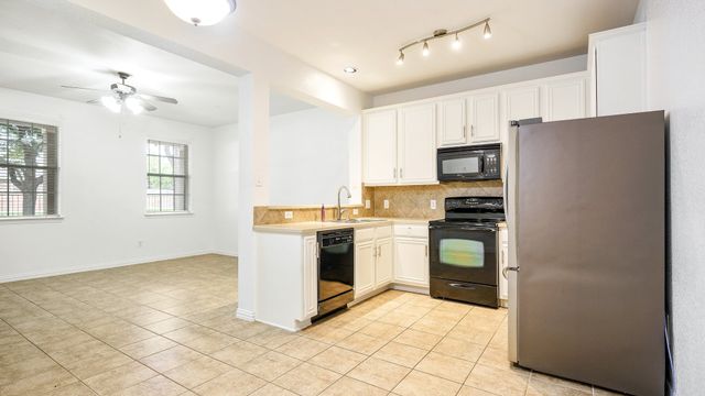 3206 Bedford Road, Bedford, TX 76021