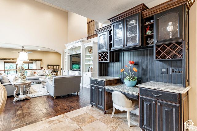 7256 S MILNE GARDEN CIR, Cottonwood Heights, UT 84047