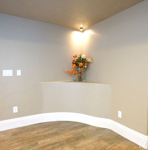 7256 S MILNE GARDEN CIR, Cottonwood Heights, UT 84047