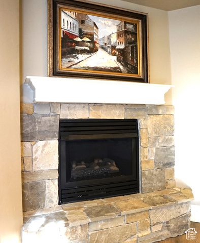 7256 S MILNE GARDEN CIR, Cottonwood Heights, UT 84047