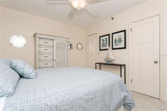 244 SAINT AUGUSTINE AVENUE 107, Venice, FL 34285
