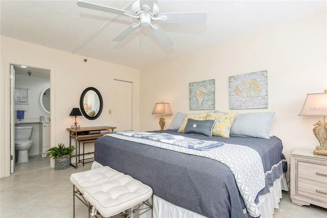 244 SAINT AUGUSTINE AVENUE 107, Venice, FL 34285