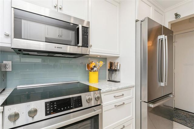 244 SAINT AUGUSTINE AVENUE 107, Venice, FL 34285