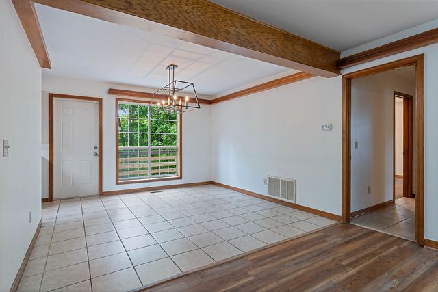 13998 E Highway 12, Rogers, AR 72756