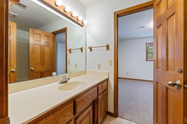 13998 E Highway 12, Rogers, AR 72756