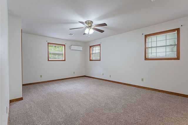 13998 E Highway 12, Rogers, AR 72756