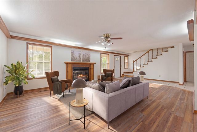 13998 E Highway 12, Rogers, AR 72756