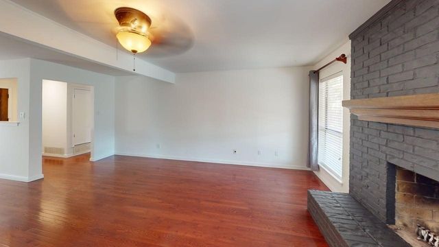 2961 Cripple Creek Trail, Grapevine, TX 76051