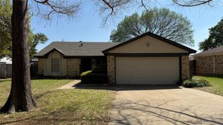 2961 Cripple Creek Trail, Grapevine, TX 76051