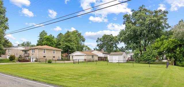 5705 Maryman Rd, Louisville, KY 40258