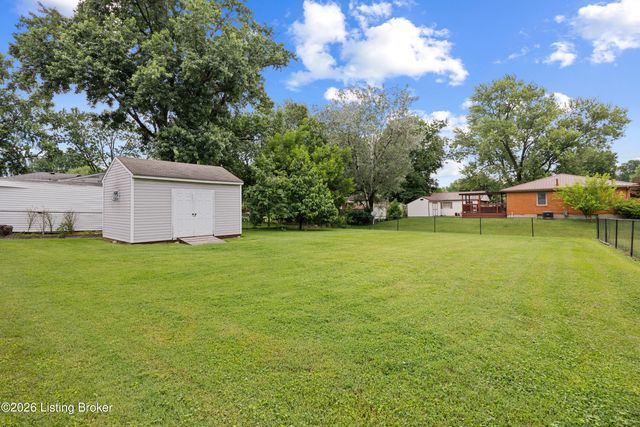 5705 Maryman Rd, Louisville, KY 40258