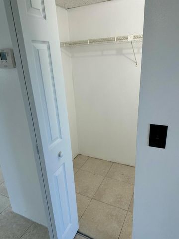 555 Purdy Lane 306, Palm Springs, FL 33461