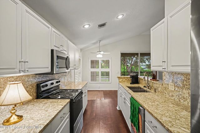 912 Handsome Cab Lane 201, Melbourne, FL 32940