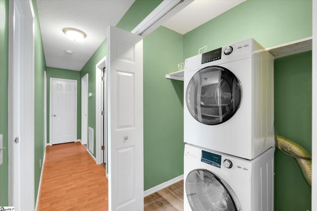 18 Genesis Court, Greenville, SC 29601
