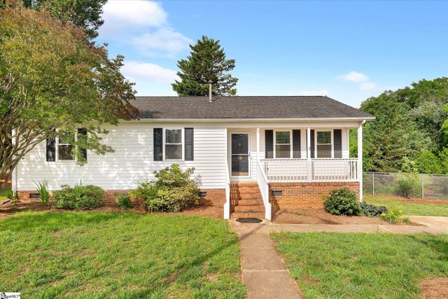 18 Genesis Court, Greenville, SC 29601