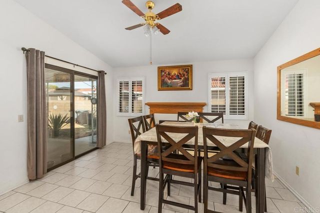 1361 S Palm Avenue, Hemet, CA 92543