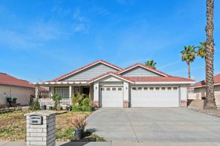 1361 S Palm Avenue, Hemet, CA 92543