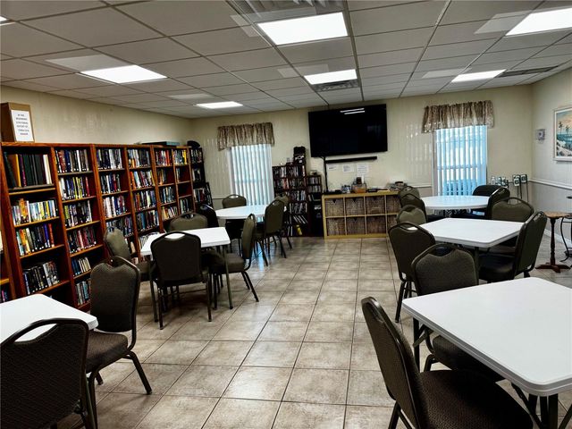 5619 BAYSHORE ROAD 120, Palmetto, FL 34221