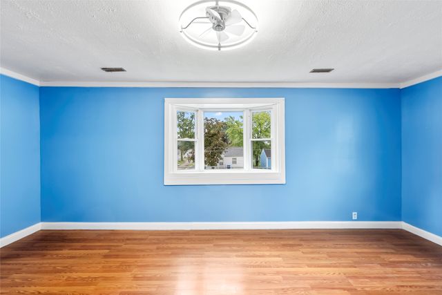 1313 Euclid Avenue, Des Moines, IA 50313