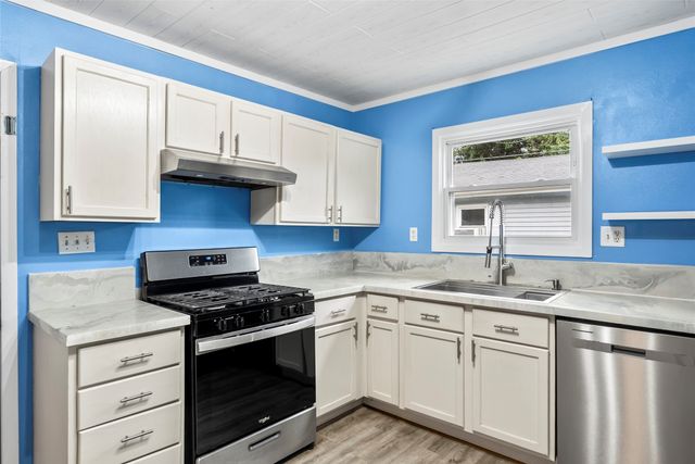 1313 Euclid Avenue, Des Moines, IA 50313