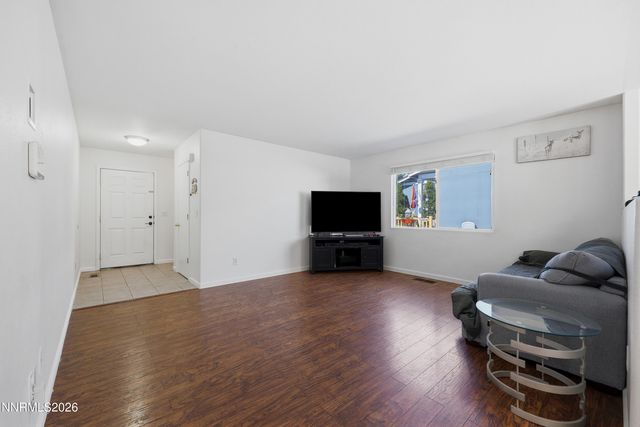 7465 Deveron Drive, Reno, NV 89506