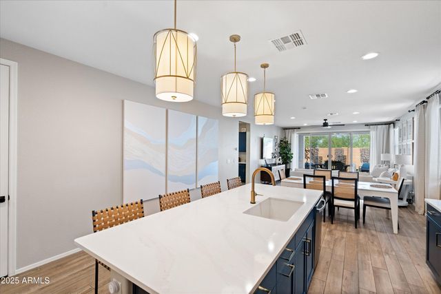 618 E Piedmont Road, Phoenix, AZ 85042