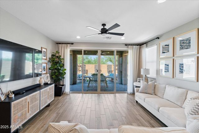 618 E Piedmont Road, Phoenix, AZ 85042