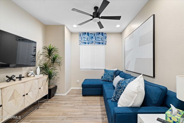 618 E Piedmont Road, Phoenix, AZ 85042