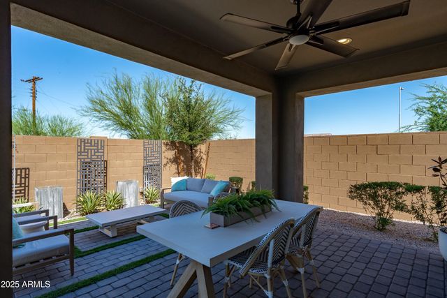 618 E Piedmont Road, Phoenix, AZ 85042