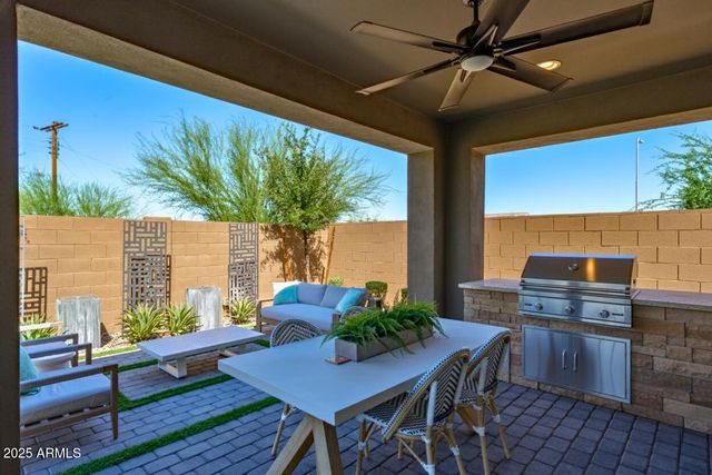 618 E Piedmont Road, Phoenix, AZ 85042