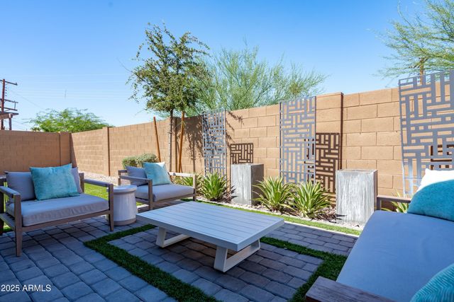618 E Piedmont Road, Phoenix, AZ 85042