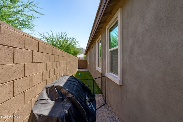 618 E Piedmont Road, Phoenix, AZ 85042