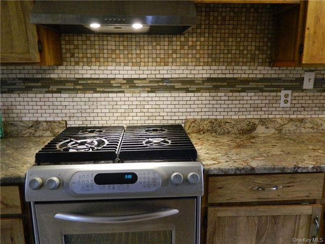 34 Kings Highway, New City, NY 10956