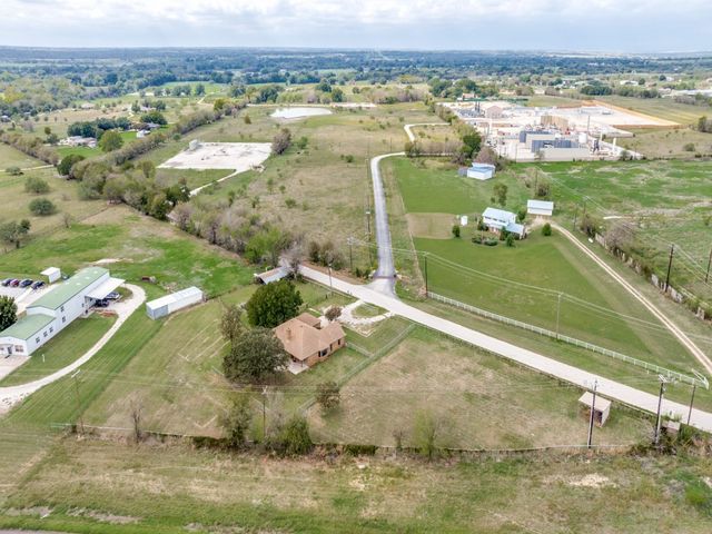 2209 Strader Road, Justin, TX 76247