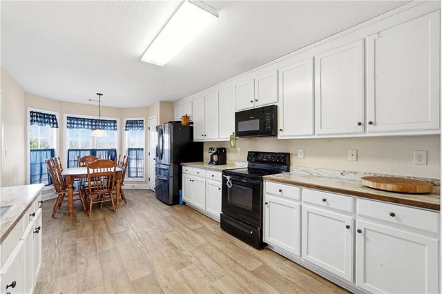 41 Colonial Court, Jefferson, GA 30549