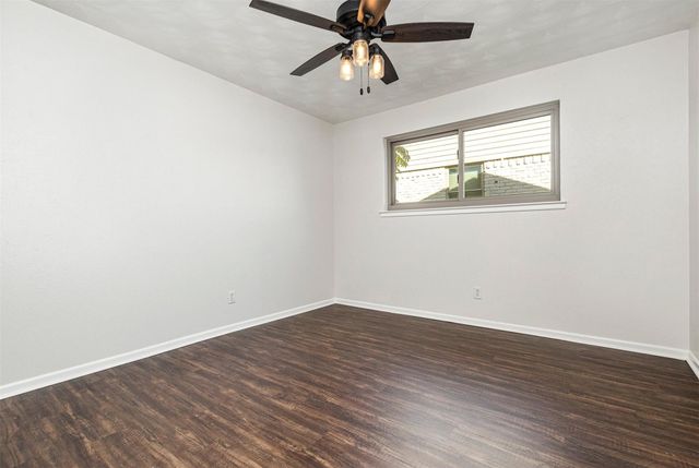 2640 Lakeland Drive, Dallas, TX 75228