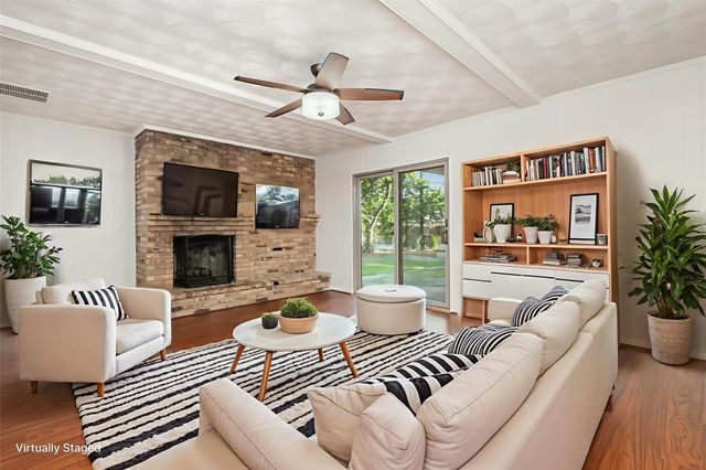 2640 Lakeland Drive, Dallas, TX 75228