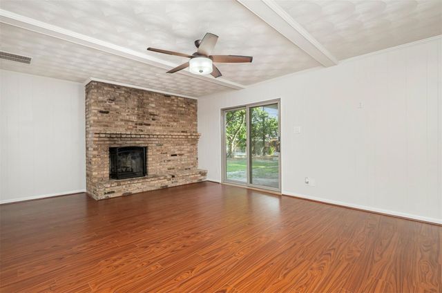 2640 Lakeland Drive, Dallas, TX 75228