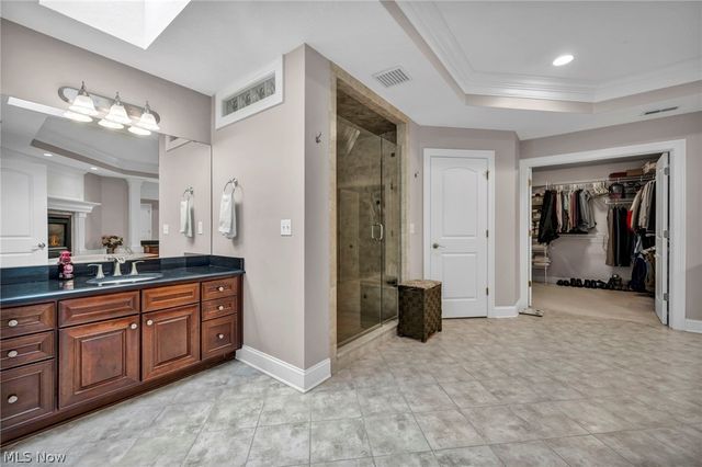 1953 Stone Ridge Drive, Hinckley, OH 44233
