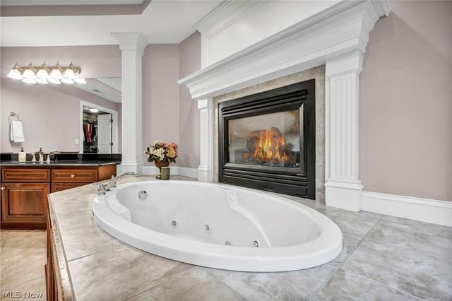 1953 Stone Ridge Drive, Hinckley, OH 44233